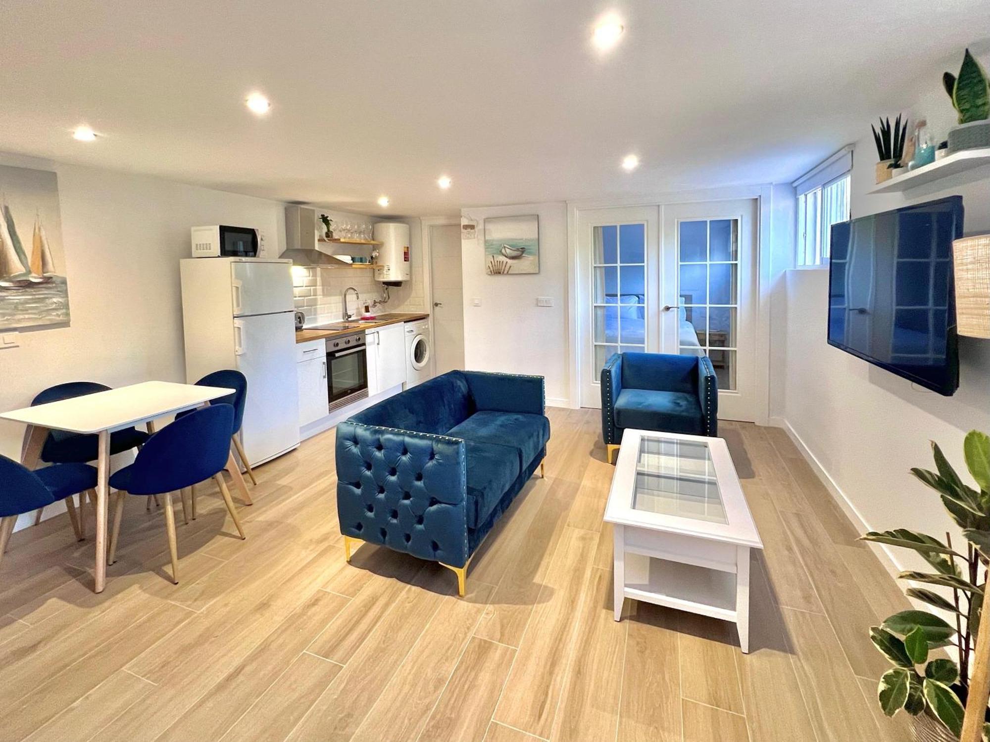 Apartment 2 Bedroom Albir By The *
