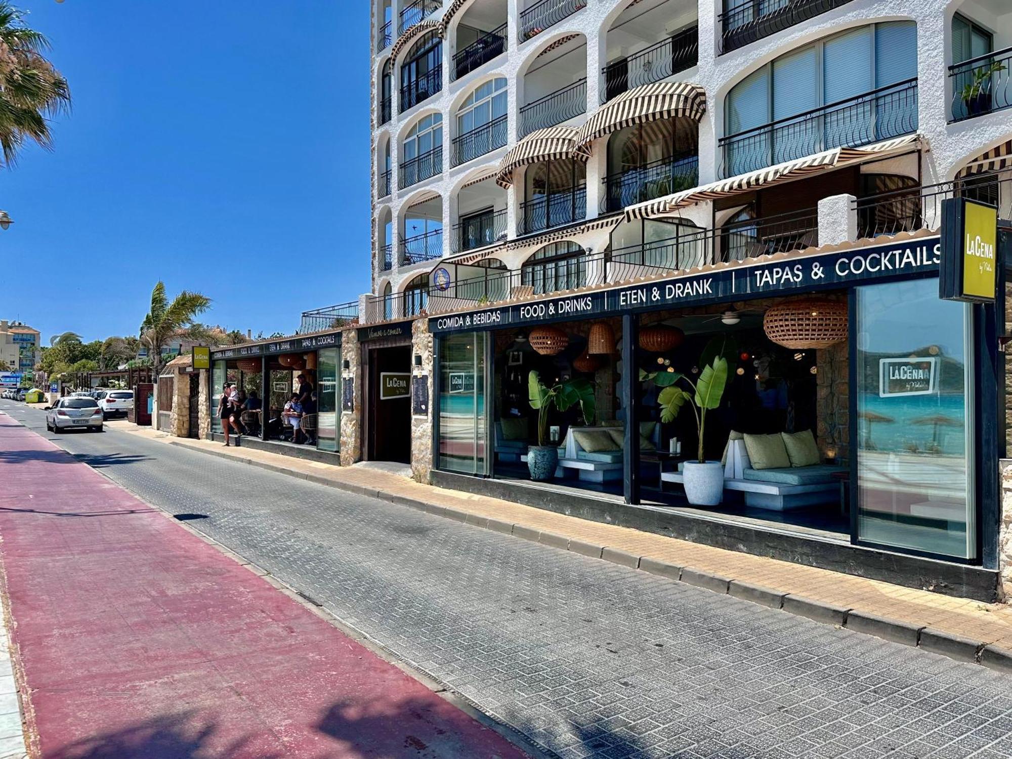 Apartment 2 Bedroom Albir By The